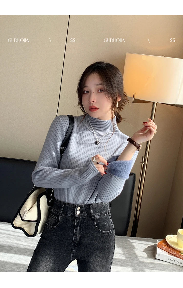 The Lined Knit Turtleneck