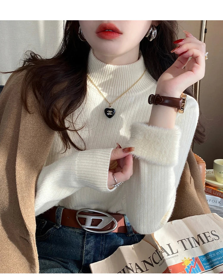 The Lined Knit Turtleneck